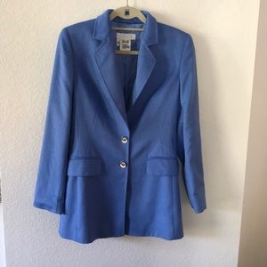 Cashmere Escada blazer   Gorgeous periwinkle blue